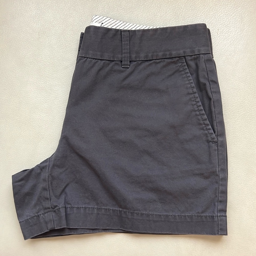LOFT riviera shorts- size 0, gently worn